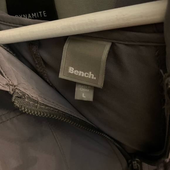 Bench jacket - Picture 3 of 3